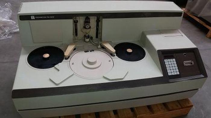 Used For Sale TECHNICON RA 1000 Chemistry Analyzer